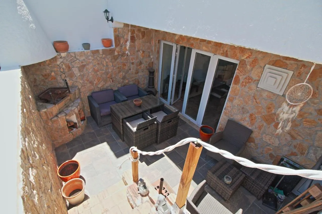 Guesthouse Peixinho Burgau Alojamento de Acomodação e Pequeno-almoço